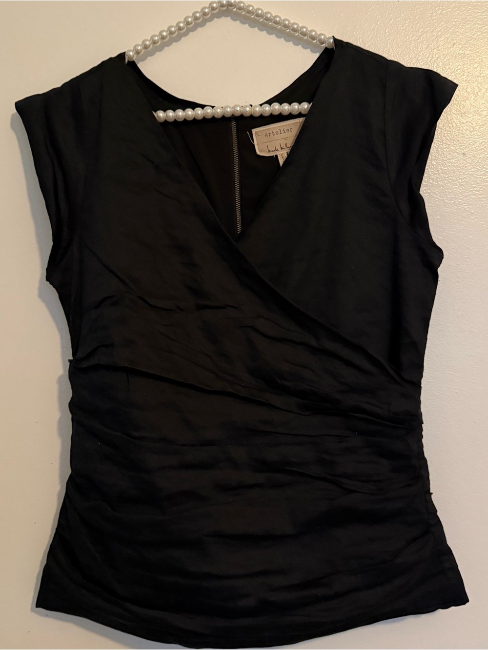 Nicole Miller Artelier Black Ruched Neck Top